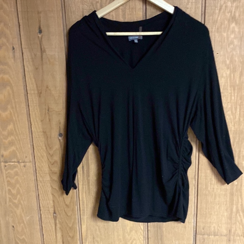 Vince Camuto long black‎ rayon/spandex v-neck top with slide ruching size 1X